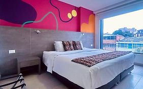 Agora Suites Hotel, Check-in digital fácil con atención virtual 24h